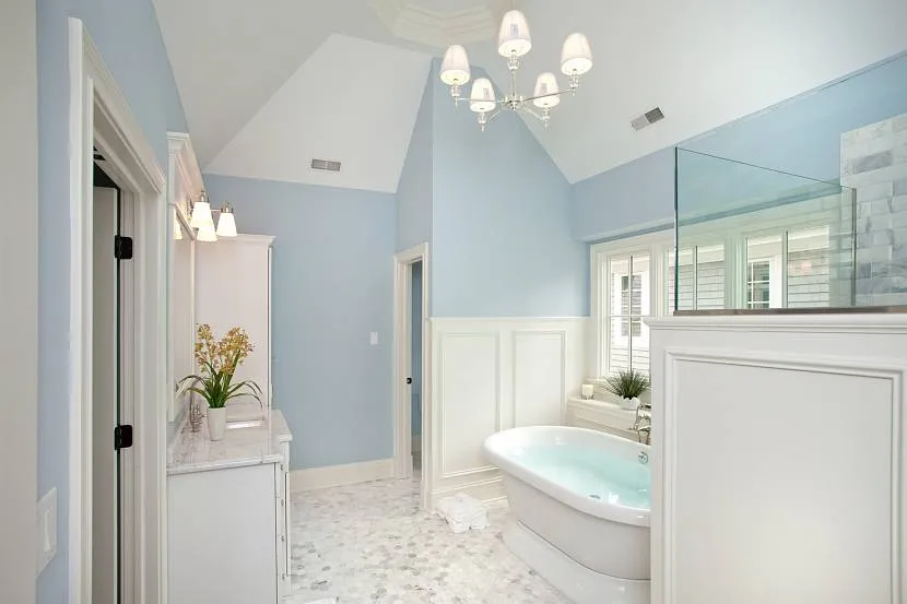 потолок в ванной комнате дизайн