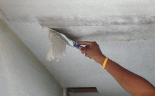Трещины на потолке: как убрать своими руками