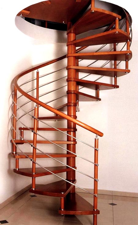 деревянная винтовая лестница 